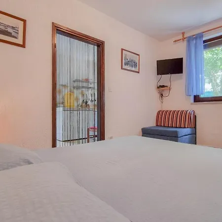Apartment Mirjana Two Novigrad (Istria)